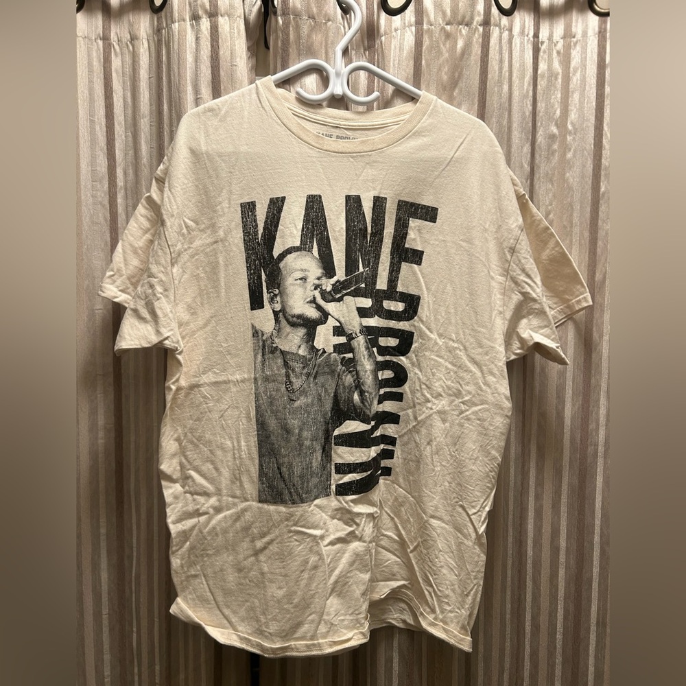 Kane Brown Graphic T-Shirt - Cream, Men’s XL